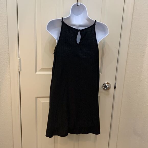 Torrid Size 3  Black Sleeveless Crotchet Front Tank Top Button Keyhole Back Used - Picture 5 of 9